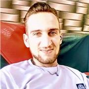 Je cherche un poste comme un enseignant de cycle primaire